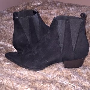 GYPSY WARRIOR black ankle boots SUEDE size 8.5